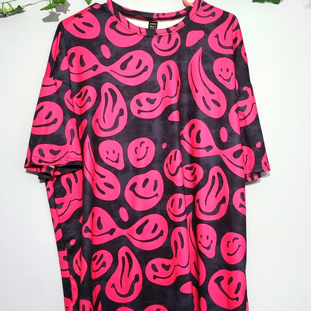 Shein Pink and black Smile shirt-Size_M